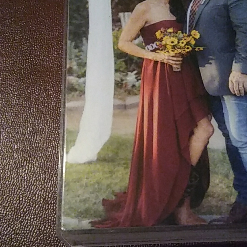 Dress - Picture 7 of 7
